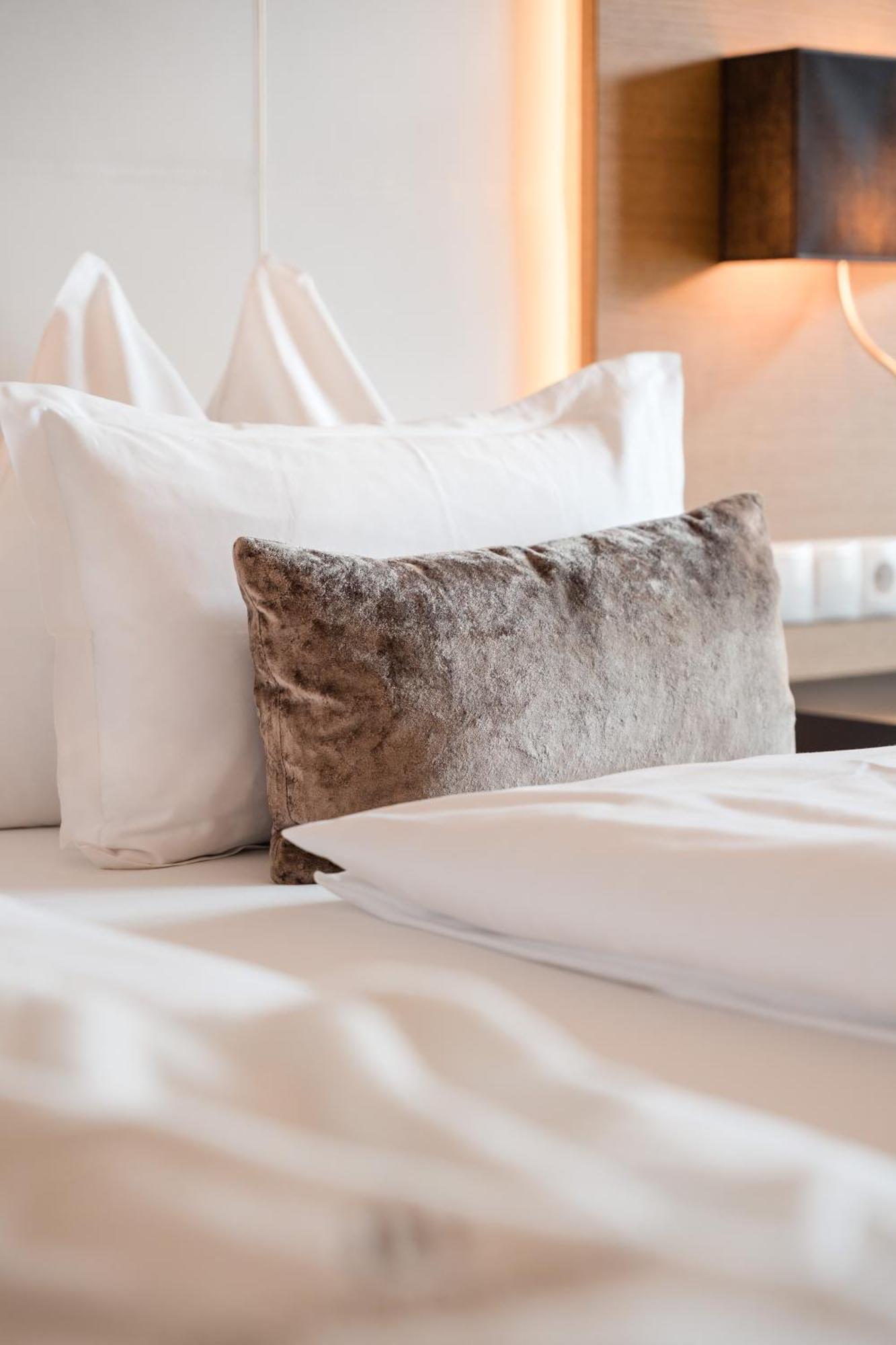 Boutique Hotel Eschenlohe Schenna Zewnętrze zdjęcie